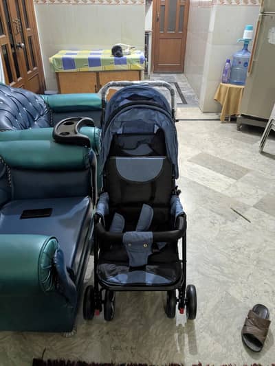 Twin Baby Stroller. Few TimesUsed