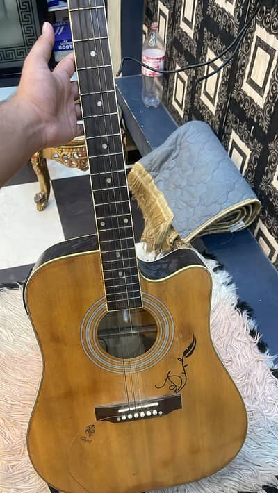 Guitar for sale