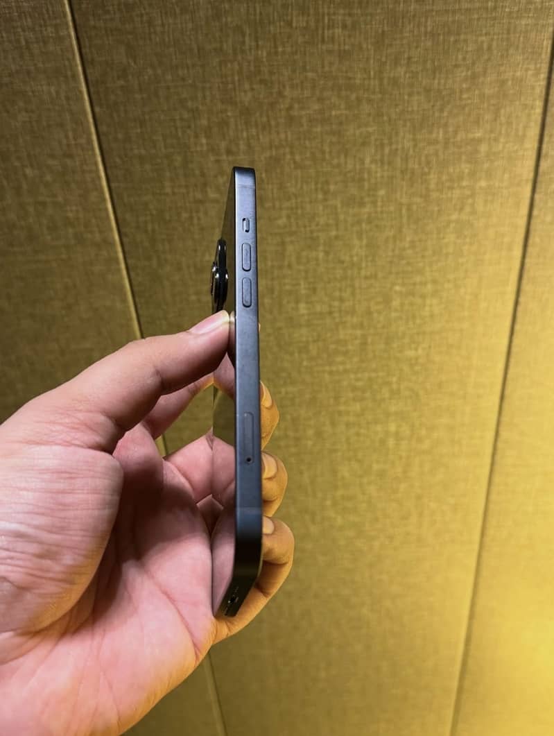 Apple iPhone 14 1