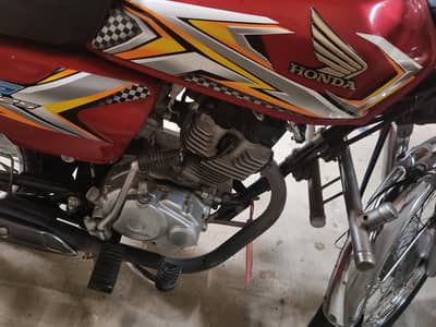 Honda 125 good condition 03060201896