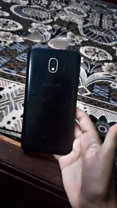 Samsung Mobile J4