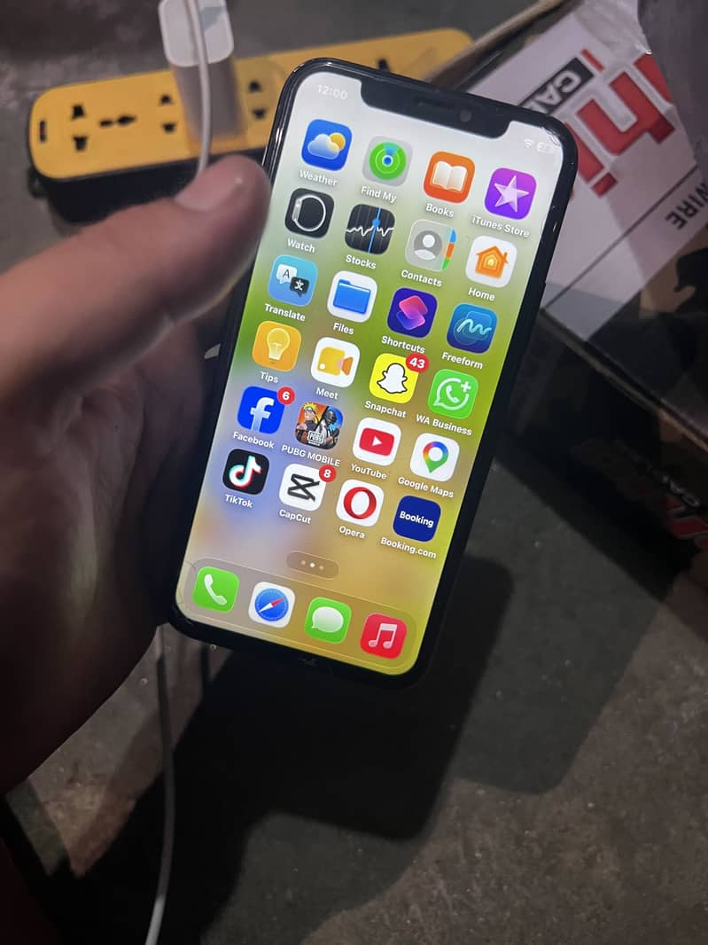 Apple iPhone 11 Pro 3