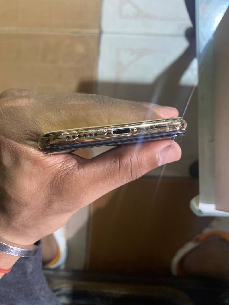 Apple iPhone XS 2