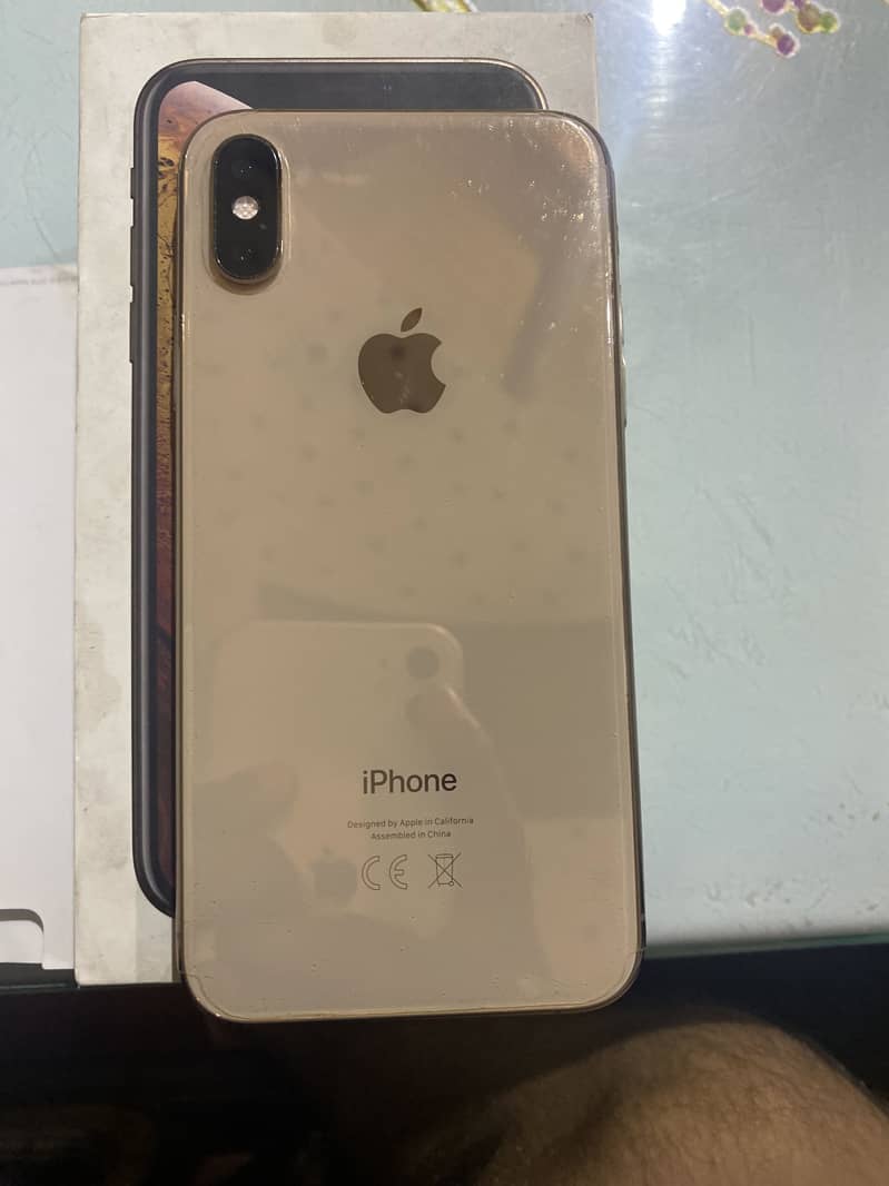 Apple iPhone XS 3