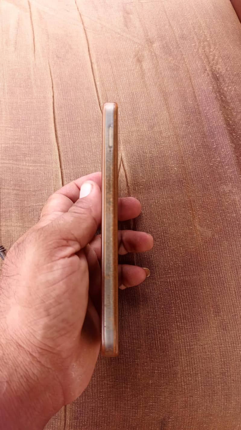 Tecno Spark 10C 0