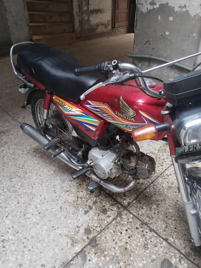Honda. CD 70.2020 modal