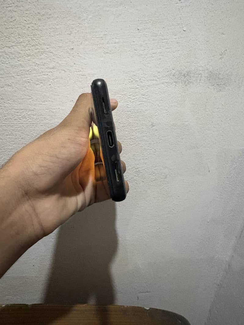 Google Pixel 6a 3