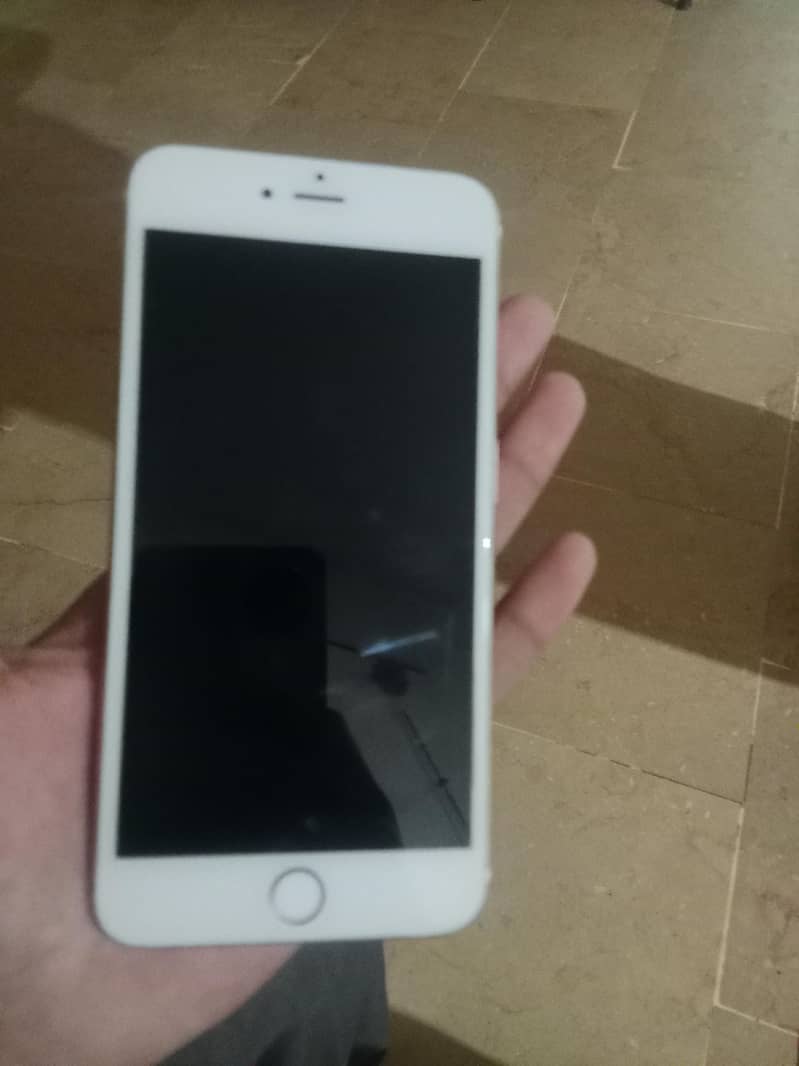 Apple iPhone 6S Plus 1