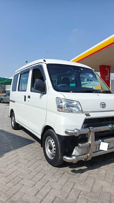 Daihatsu Hijet 2018