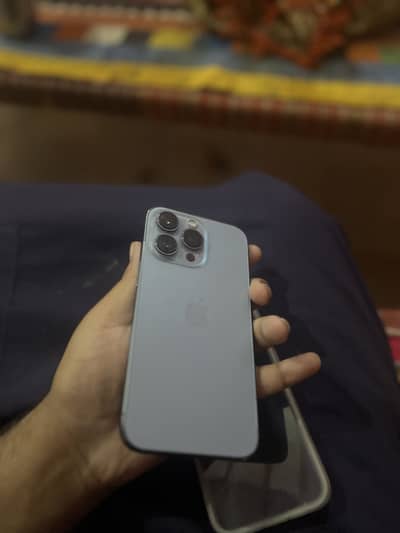 Apple iPhone 13 Pro
