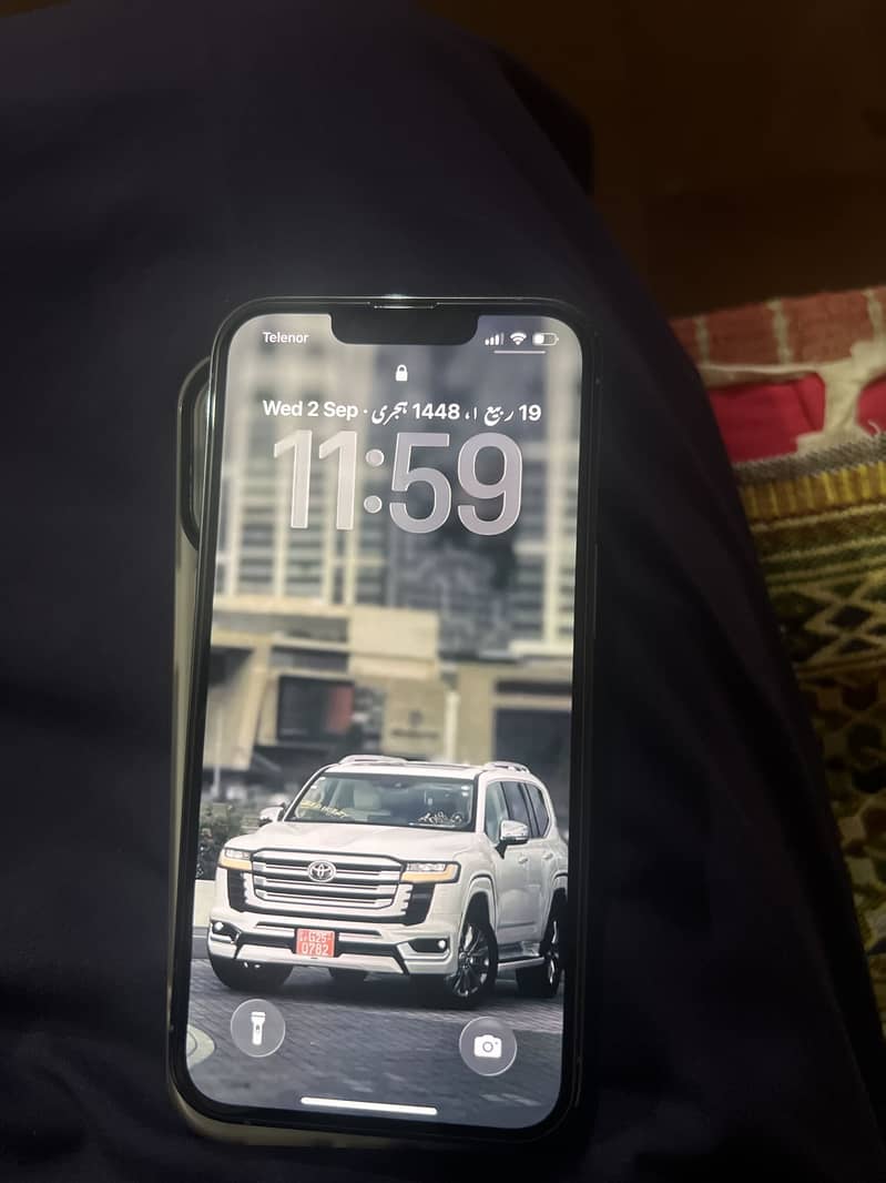 Apple iPhone 13 Pro 2
