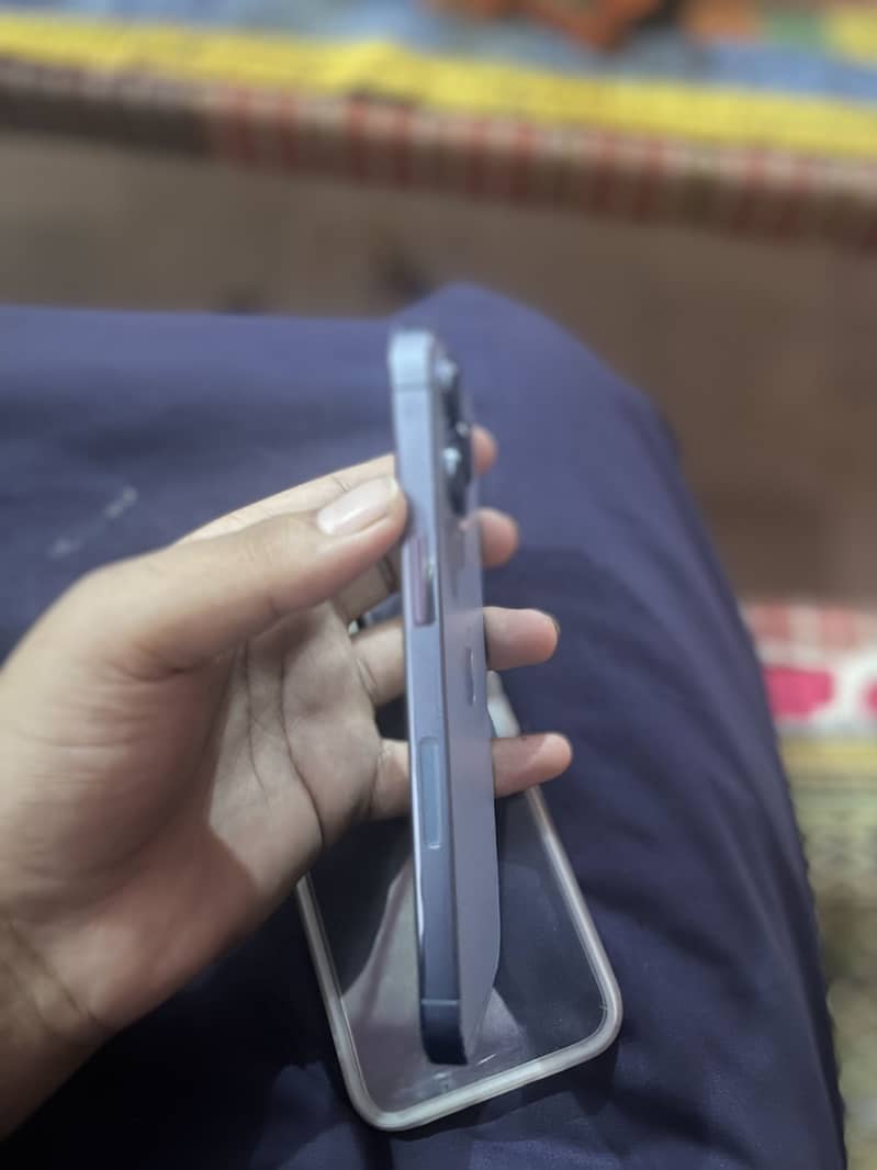 Apple iPhone 13 Pro 3