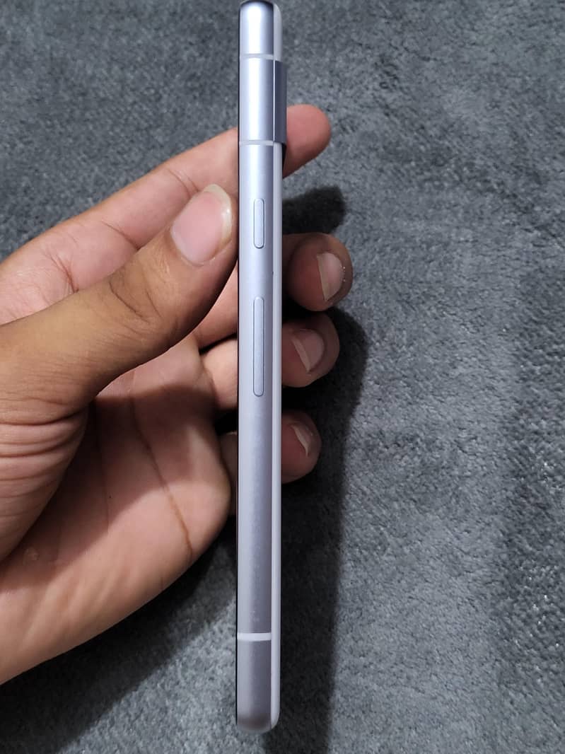 Google Pixel 7a 3