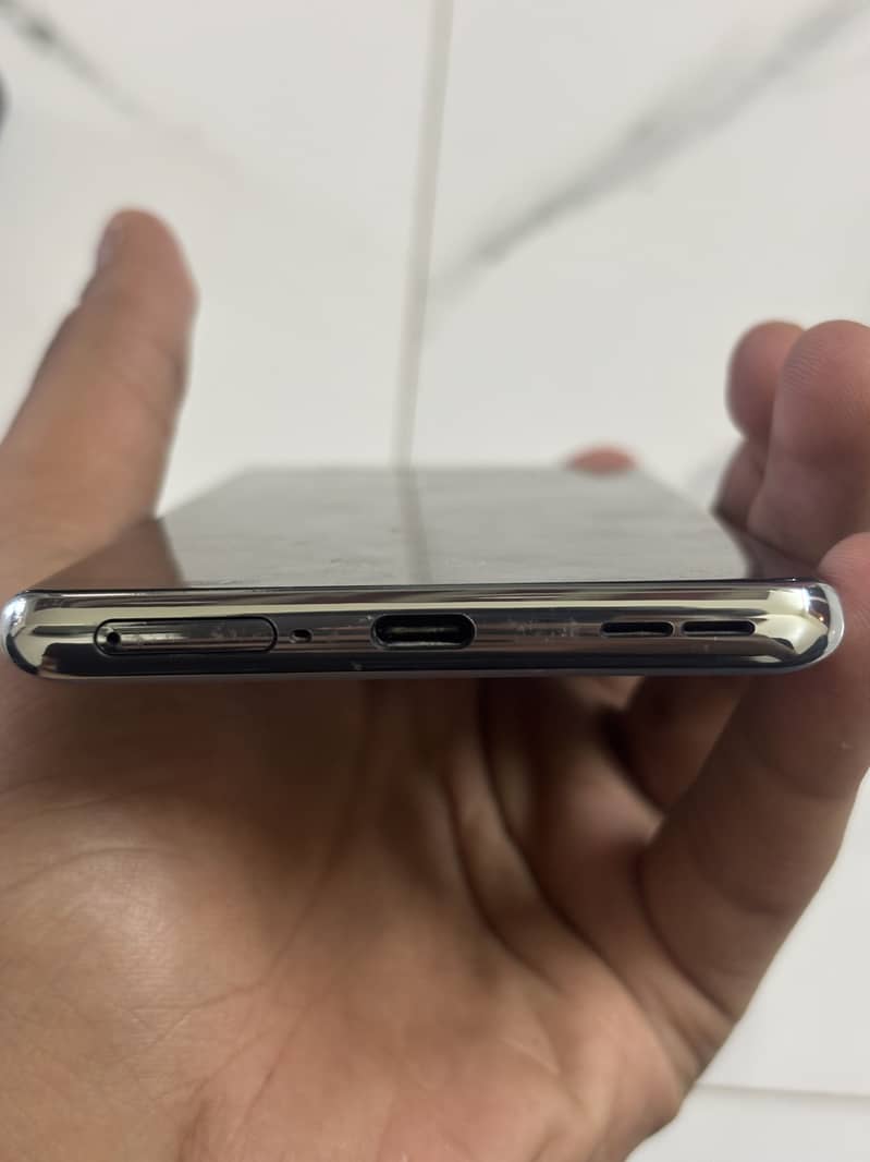One Plus 11R 4