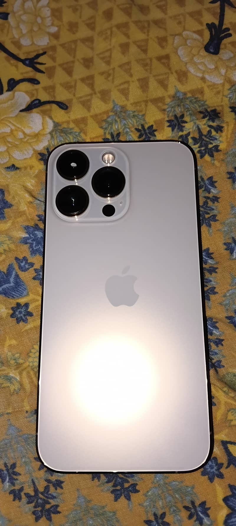 Apple iPhone 13 Pro 0