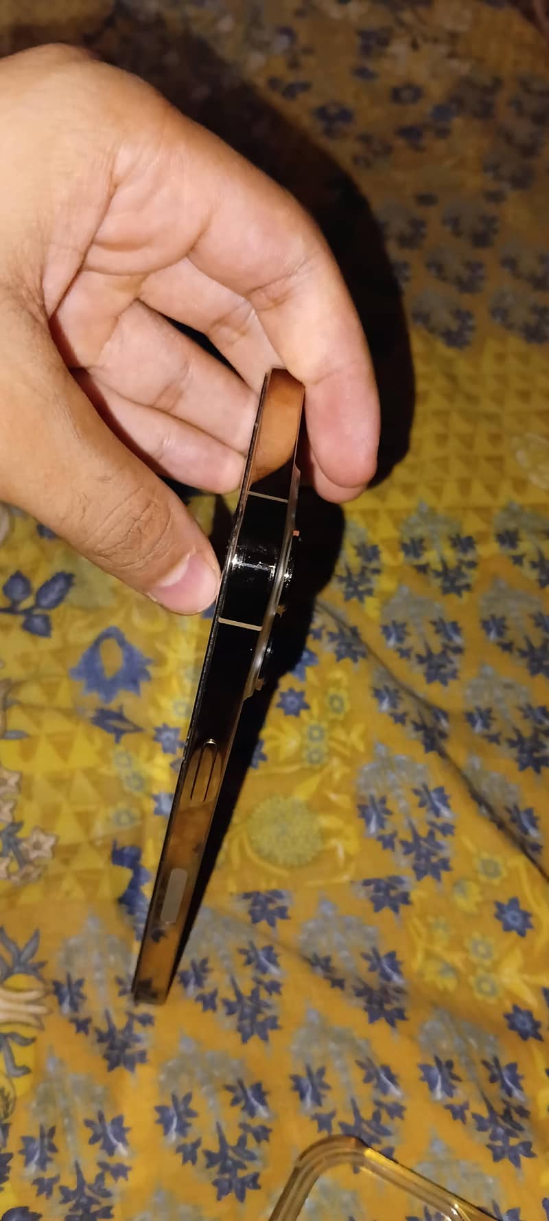 Apple iPhone 13 Pro 2