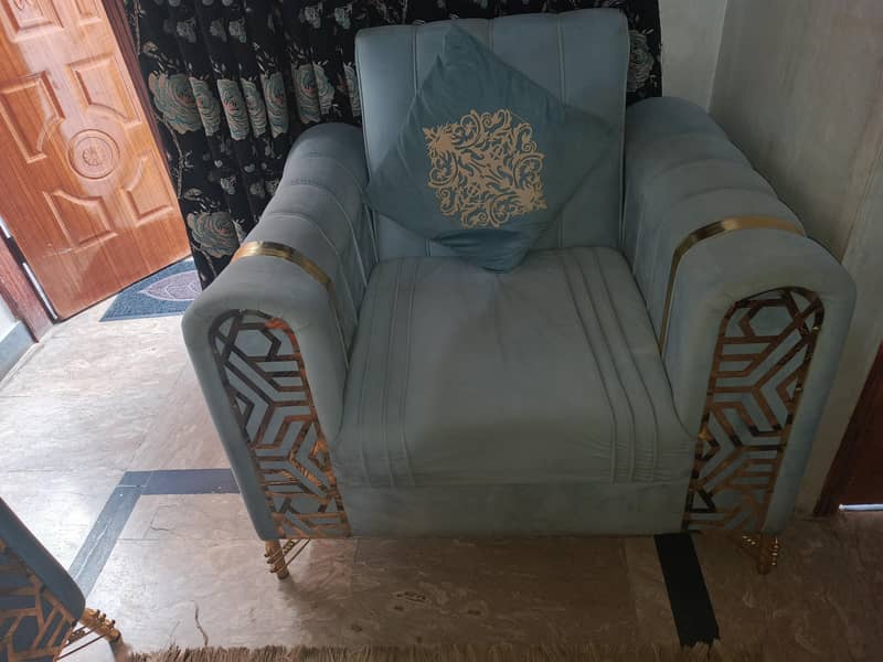 7 seater sofa set with table 1