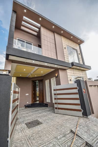 5 Marla Modern Design Beautiful House For Rent In Dha Lahore