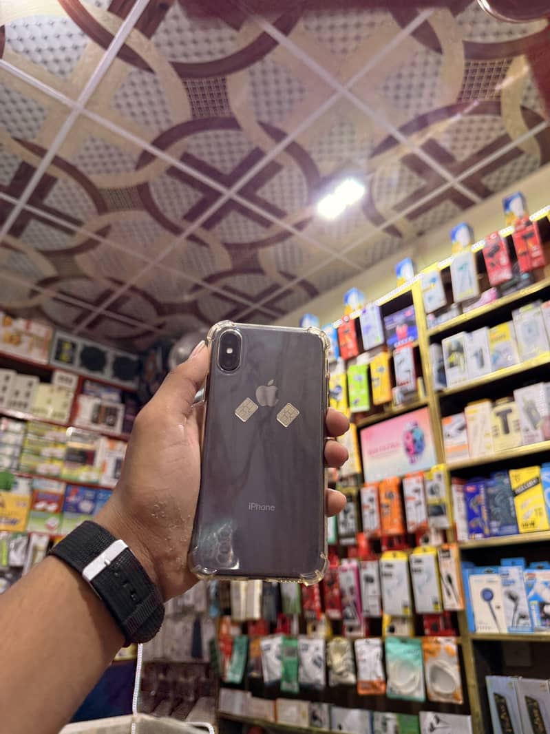 Apple iPhone X 1