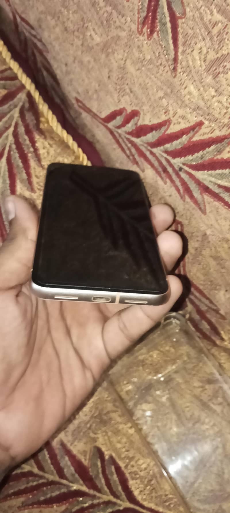 Google Pixel 8 4