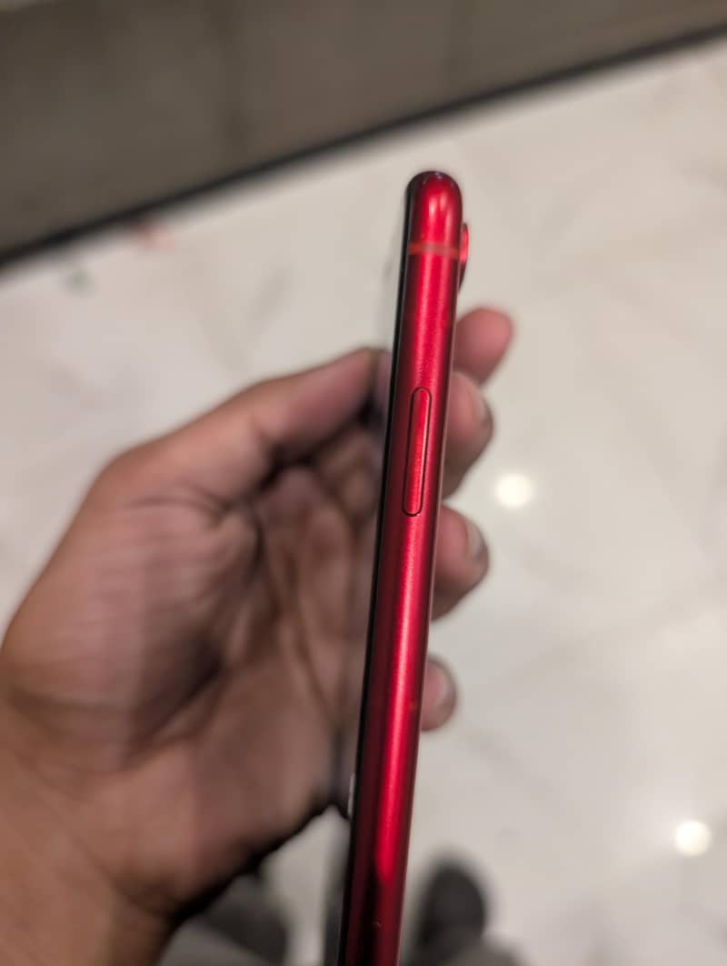 Apple iPhone XR 5