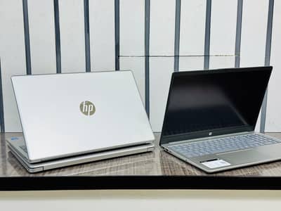 HP 15-FC | Ryzen 5 7520 | 08 GB DDR5 | 512 Nvme  | Touch {Open Box}