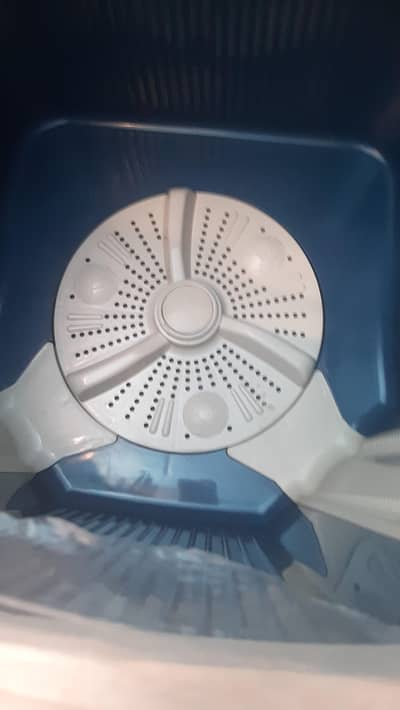 super asia washing machine with built-in dryer.