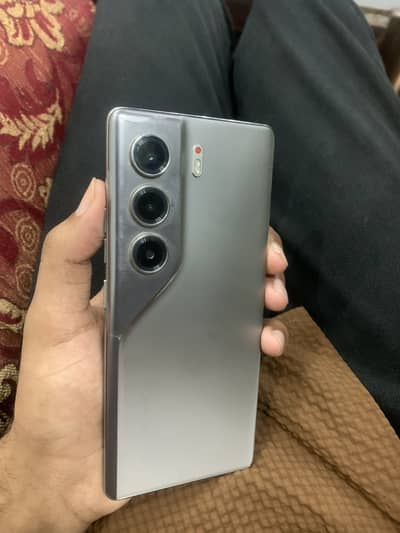 Tecno Camon 40 Pro 8/256GB | 9.5/10 | Like New | Original
