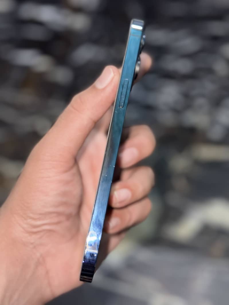 Apple iPhone 12 Pro Max 2