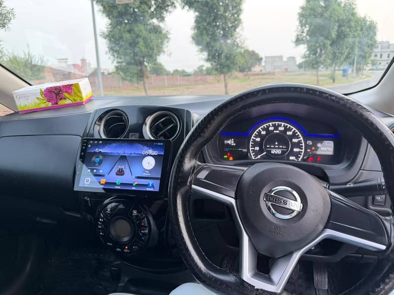 Nissan Note E Power 2017 8