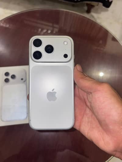 IPHONE 17pro