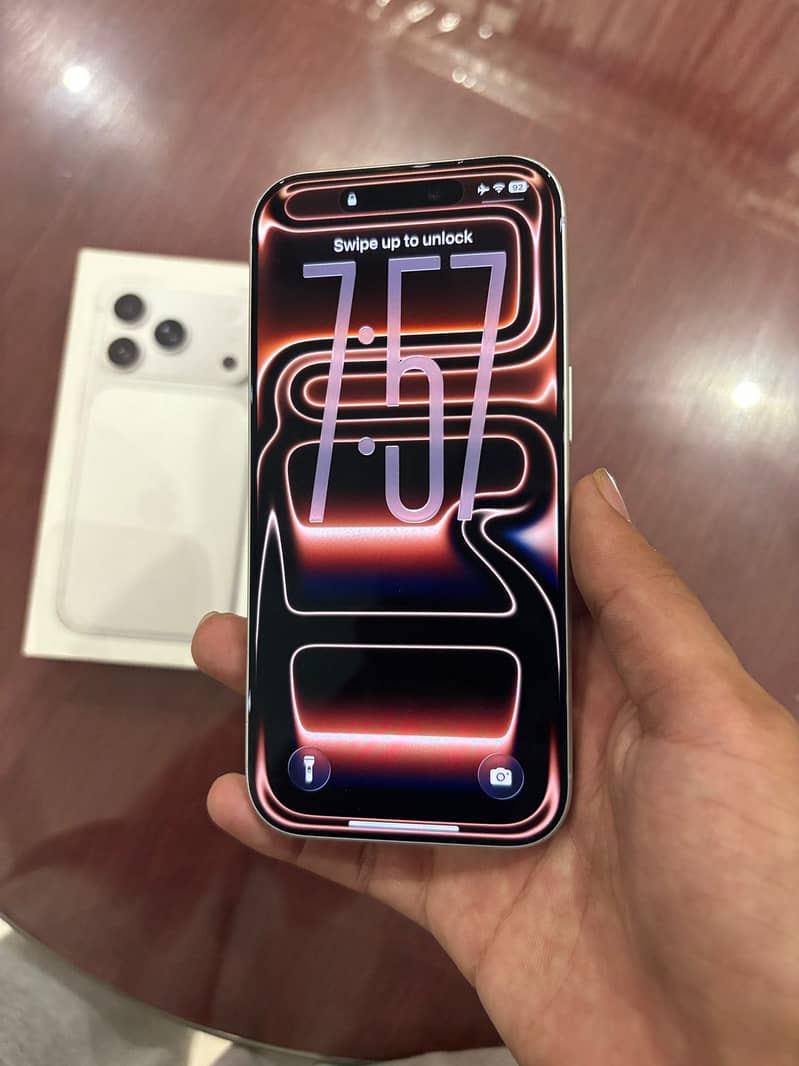IPHONE 17pro 1