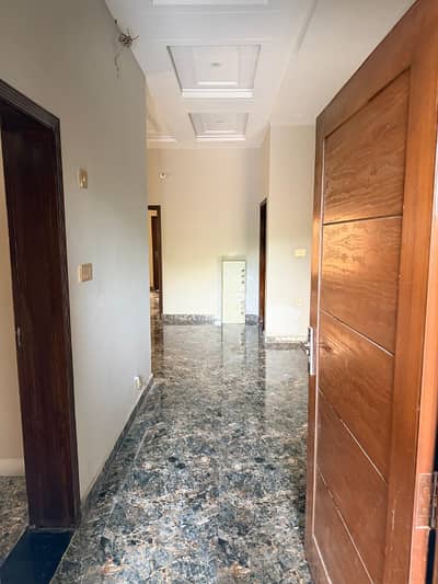 10 Marla Full House Available For Rent With All Basic Necessities