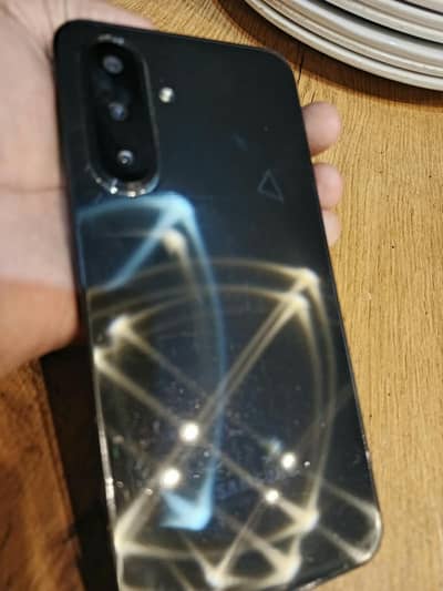 Samsang A17 8/ 256 gb