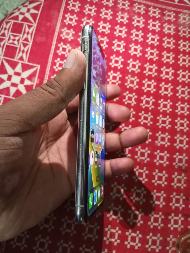 Apple iPhone X 1