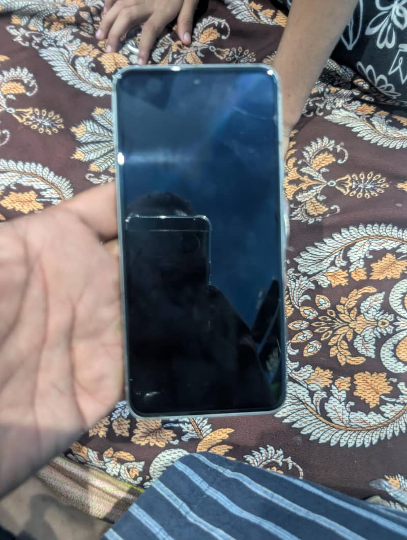 Google Pixel 8 3