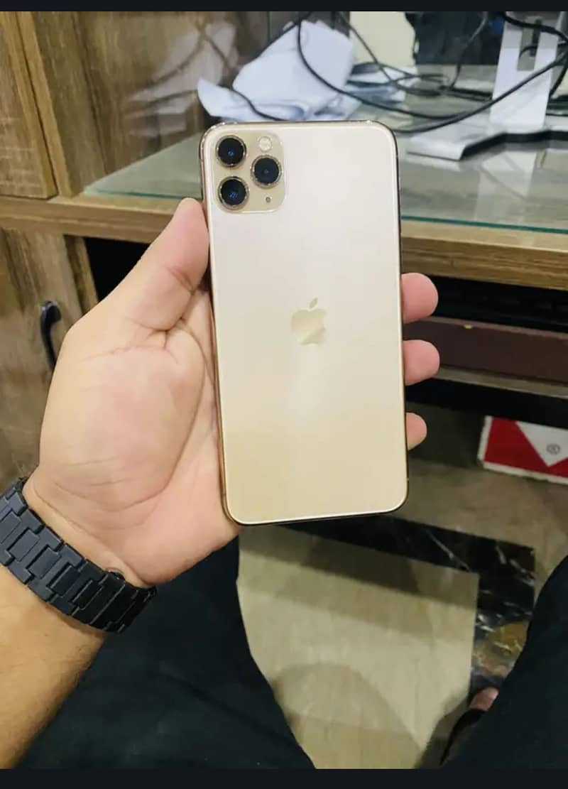 Apple iPhone 11 Pro Max 6