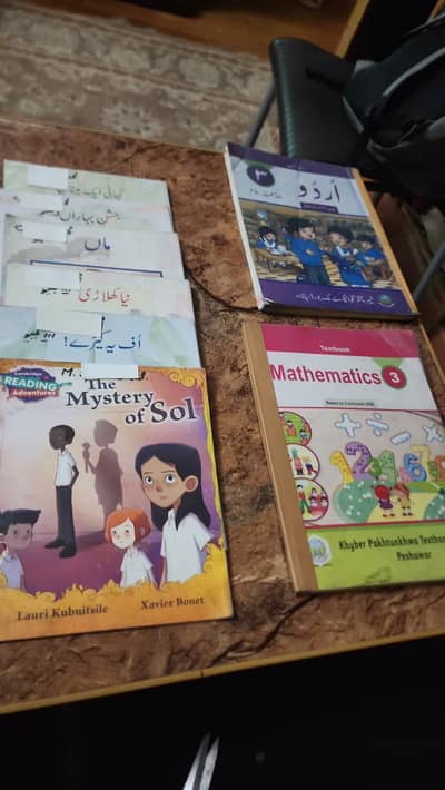 beaconhouse 3 and 4 class books
