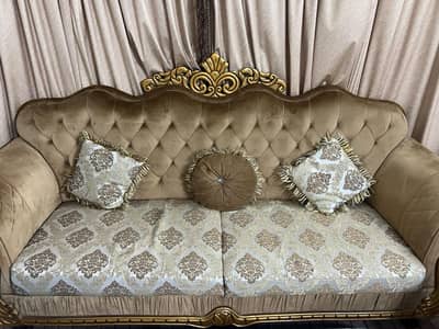 Urgent Selling new in condition 7 Seater Sofaset