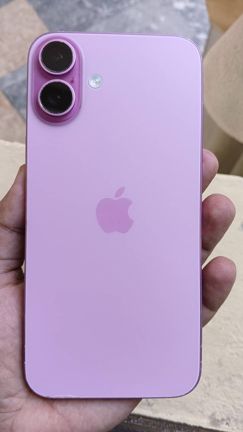 Apple iPhone 16 Plus 5