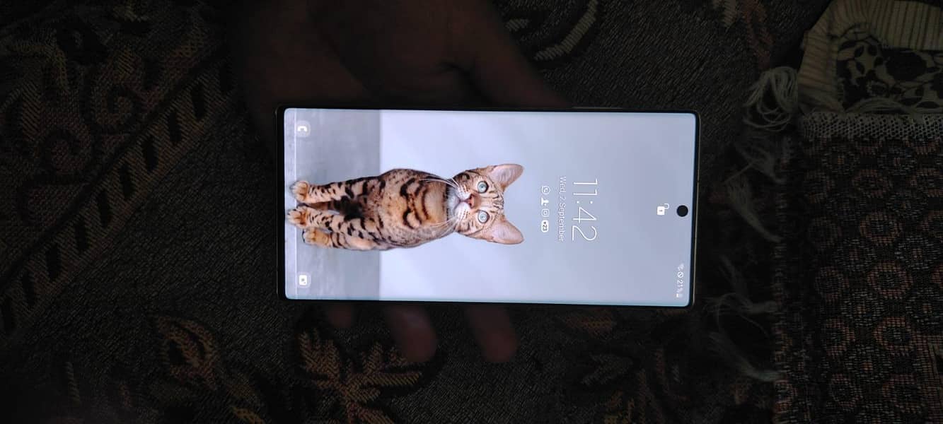 Samsung Mobile Note10 plus 2