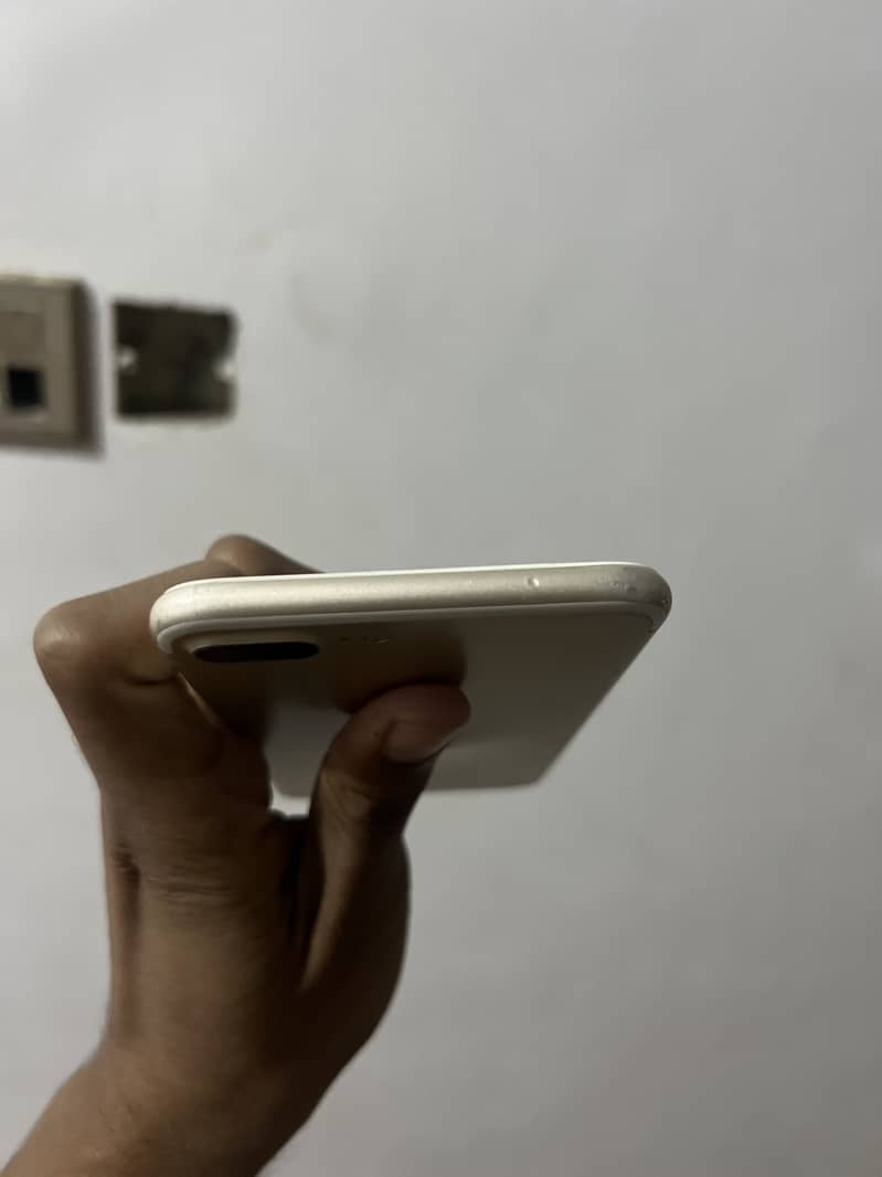 Apple iPhone 7 Plus 3