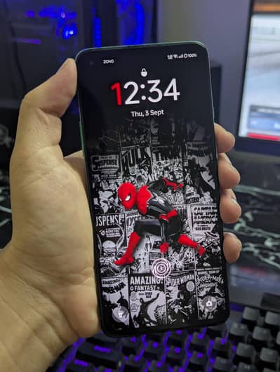 One Plus 8T (12/256)