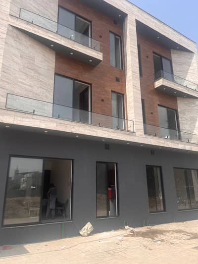 2 BHK Townhouse Available | High Rental Value | Capital Growth | Super Hot Location