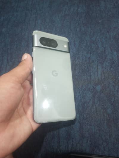 Google Pixel 8 condition 10/10 Officially PTA proved Android 17