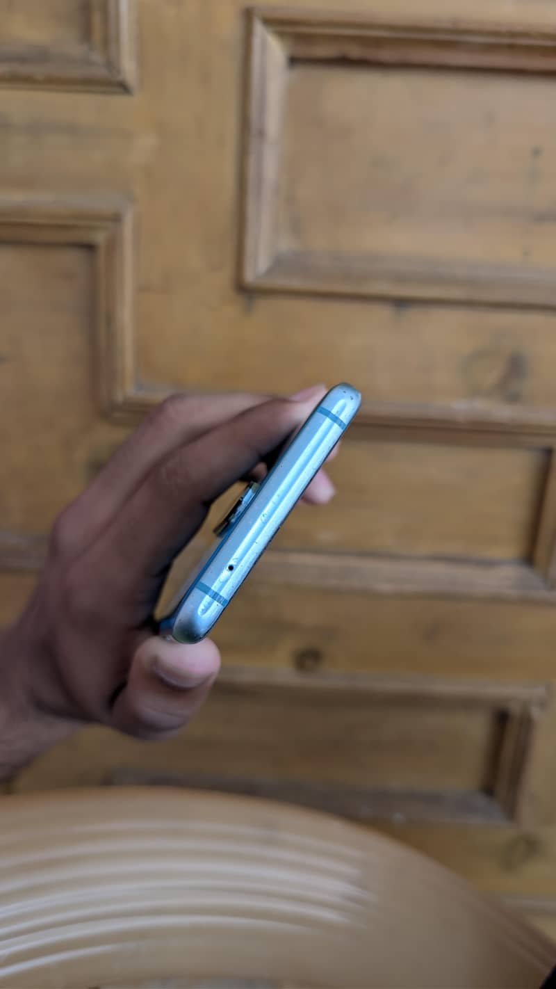 One Plus 8 Pro 6