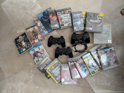 PS3 Games + 3 Controllers - 18 Original Discs