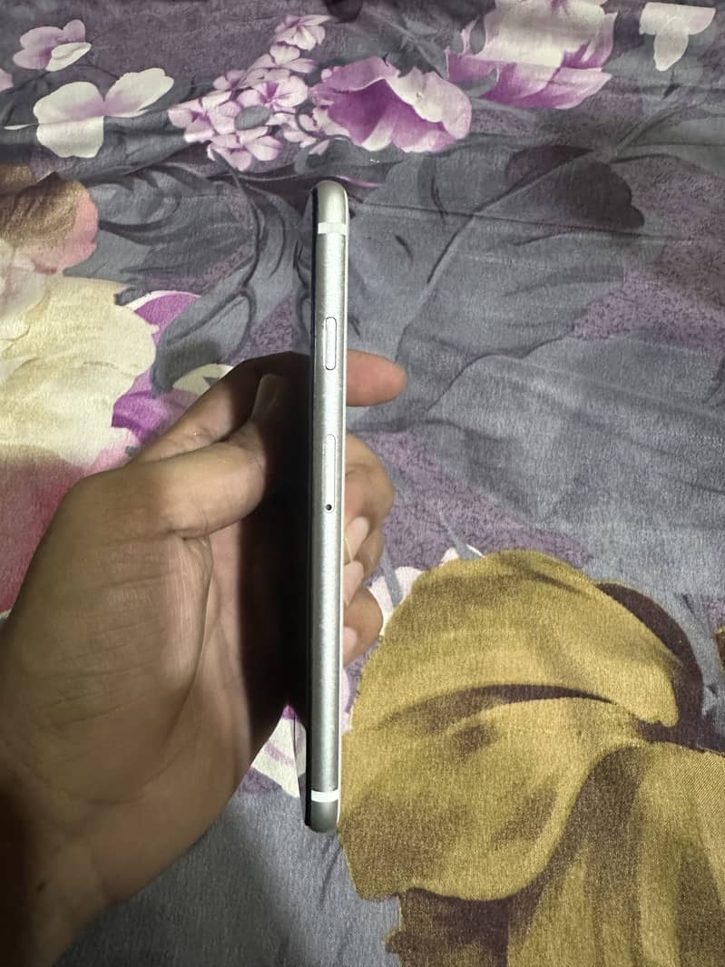 Apple iPhone SE 2