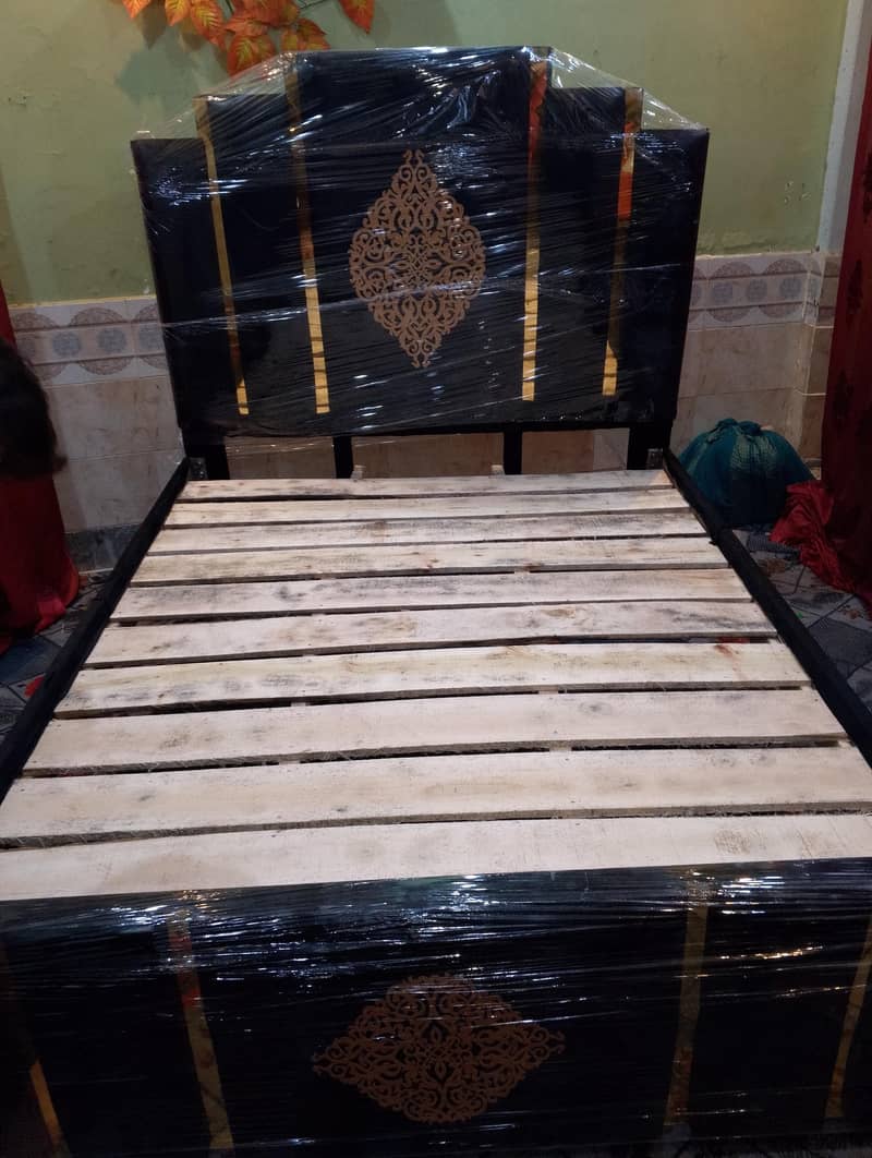 bedroom set 0