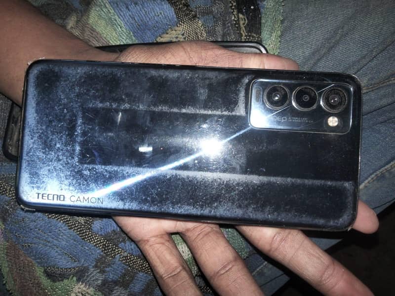 Tecno Camon 18P 3